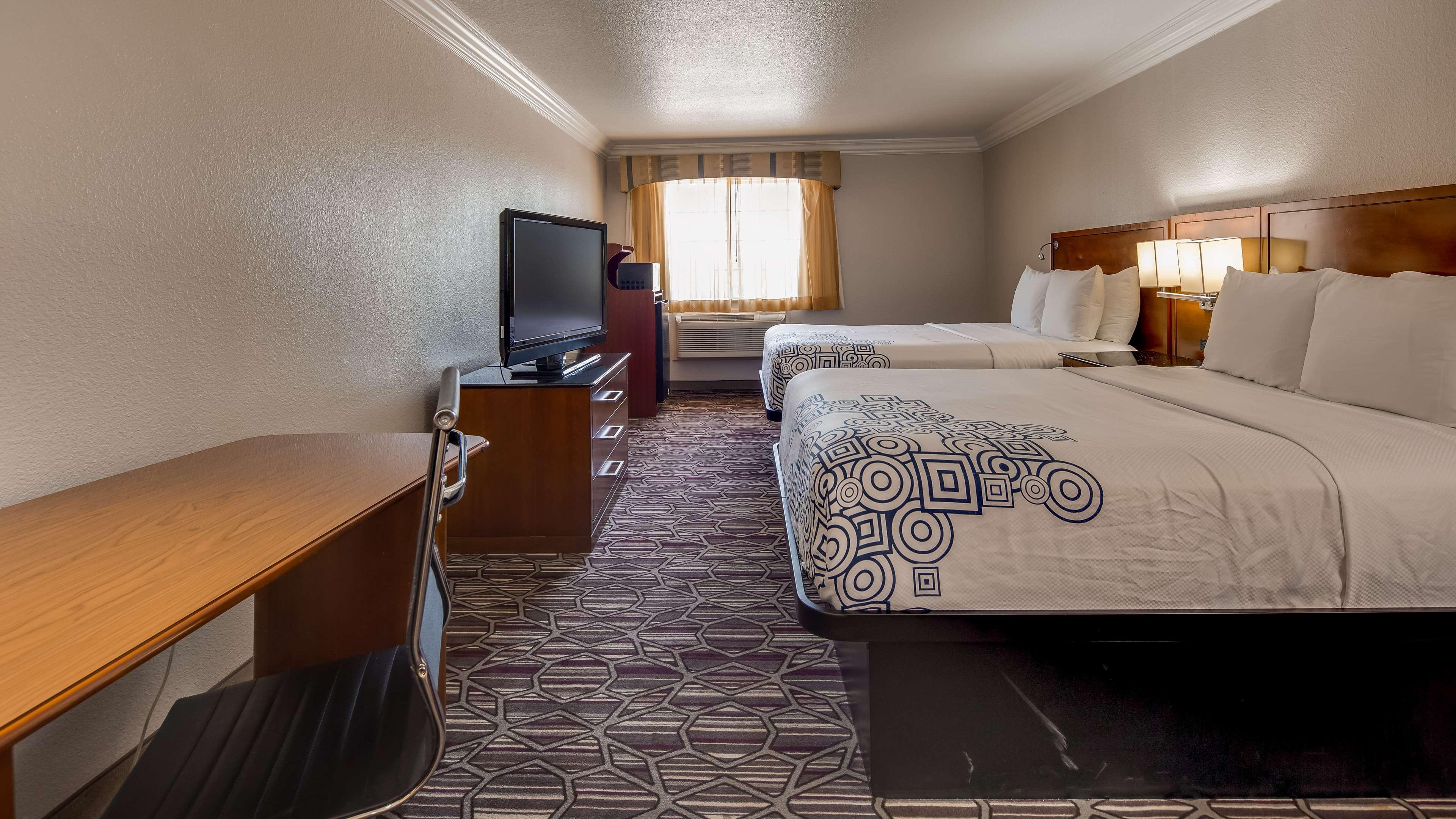 Surestay Plus By Best Western Fort Worth Benbrook Extérieur photo