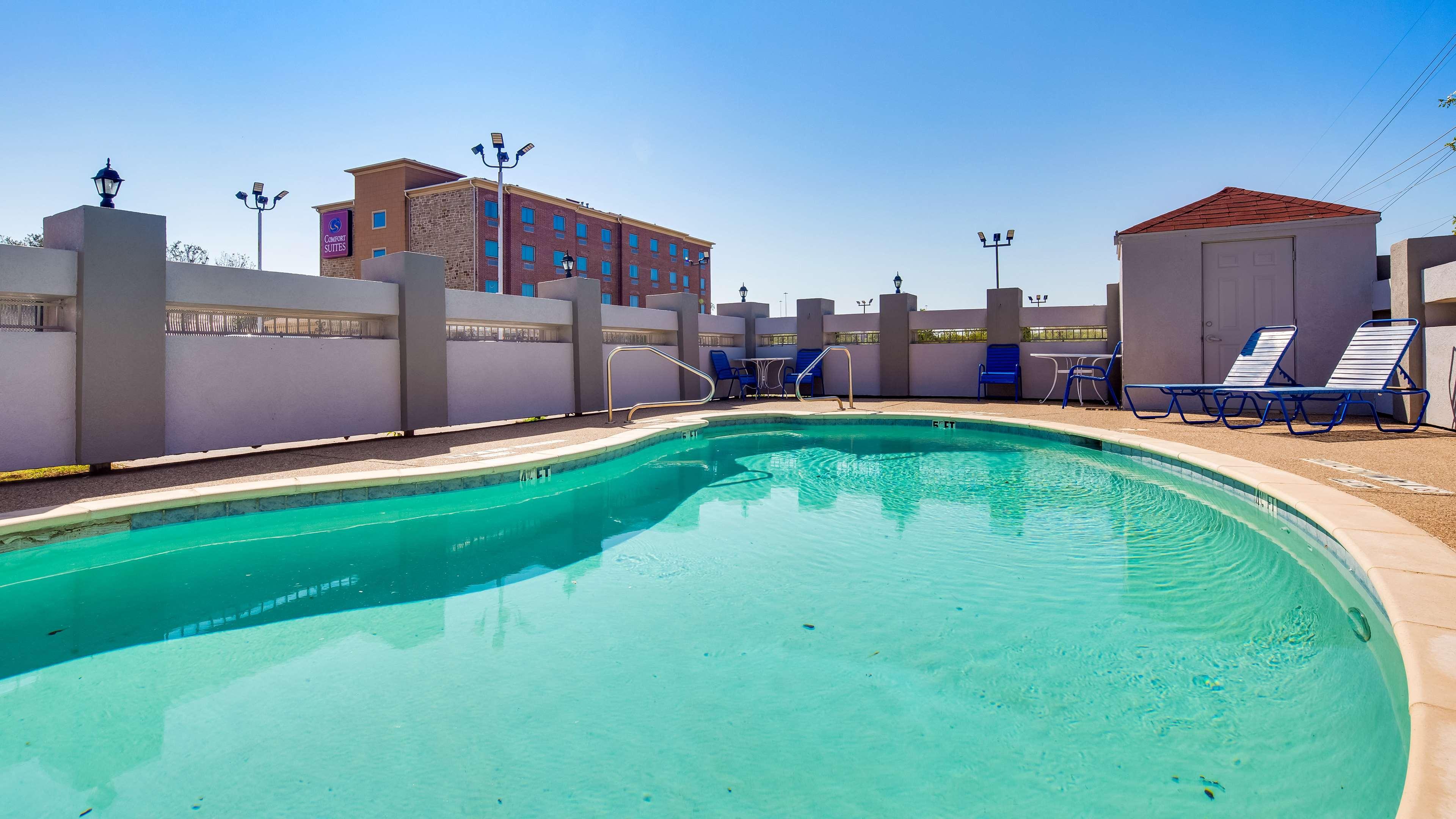 Surestay Plus By Best Western Fort Worth Benbrook Extérieur photo