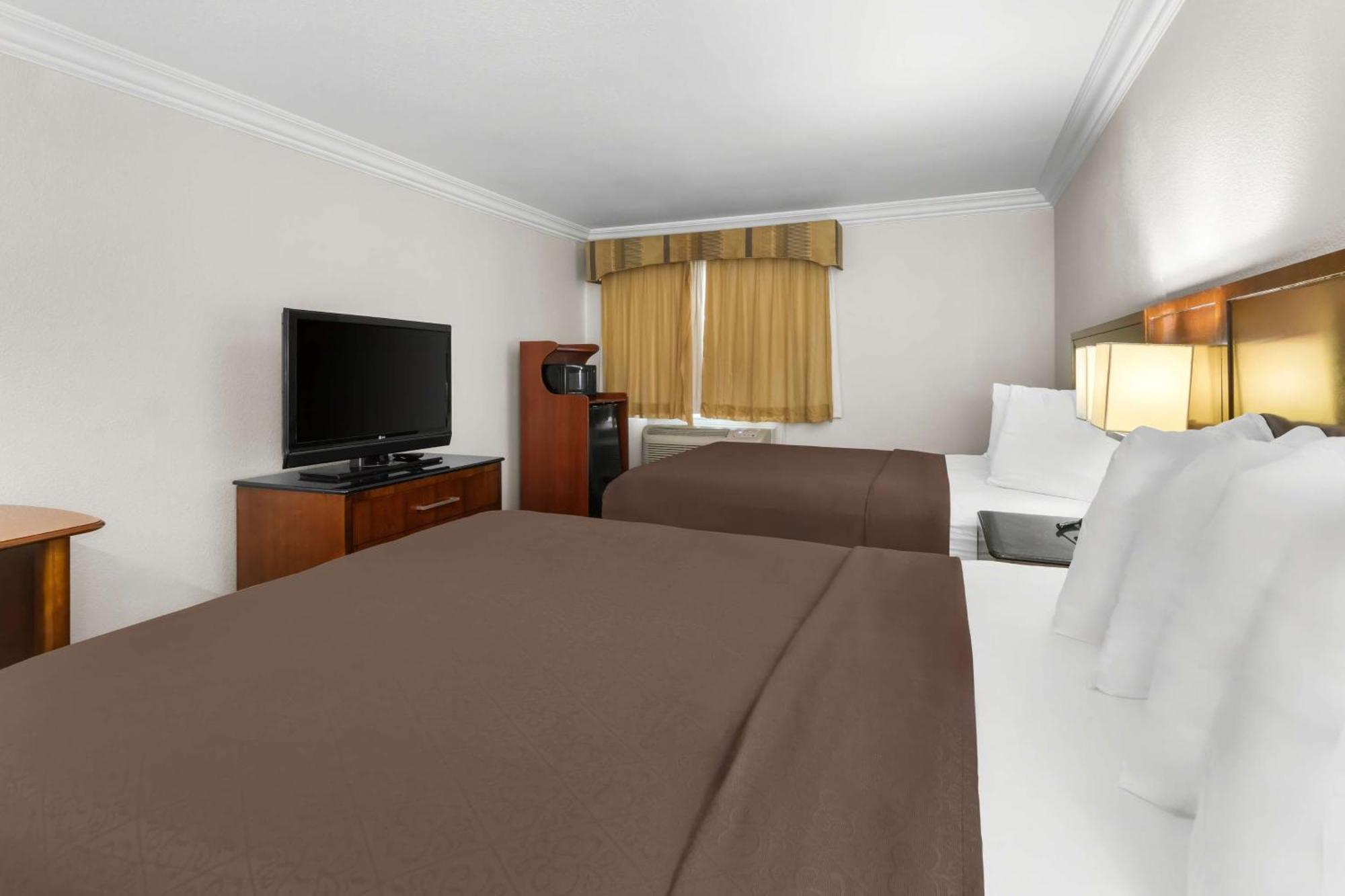 Surestay Plus By Best Western Fort Worth Benbrook Extérieur photo