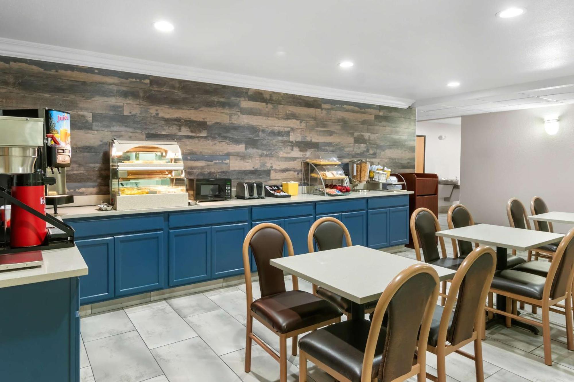 Surestay Plus By Best Western Fort Worth Benbrook Extérieur photo