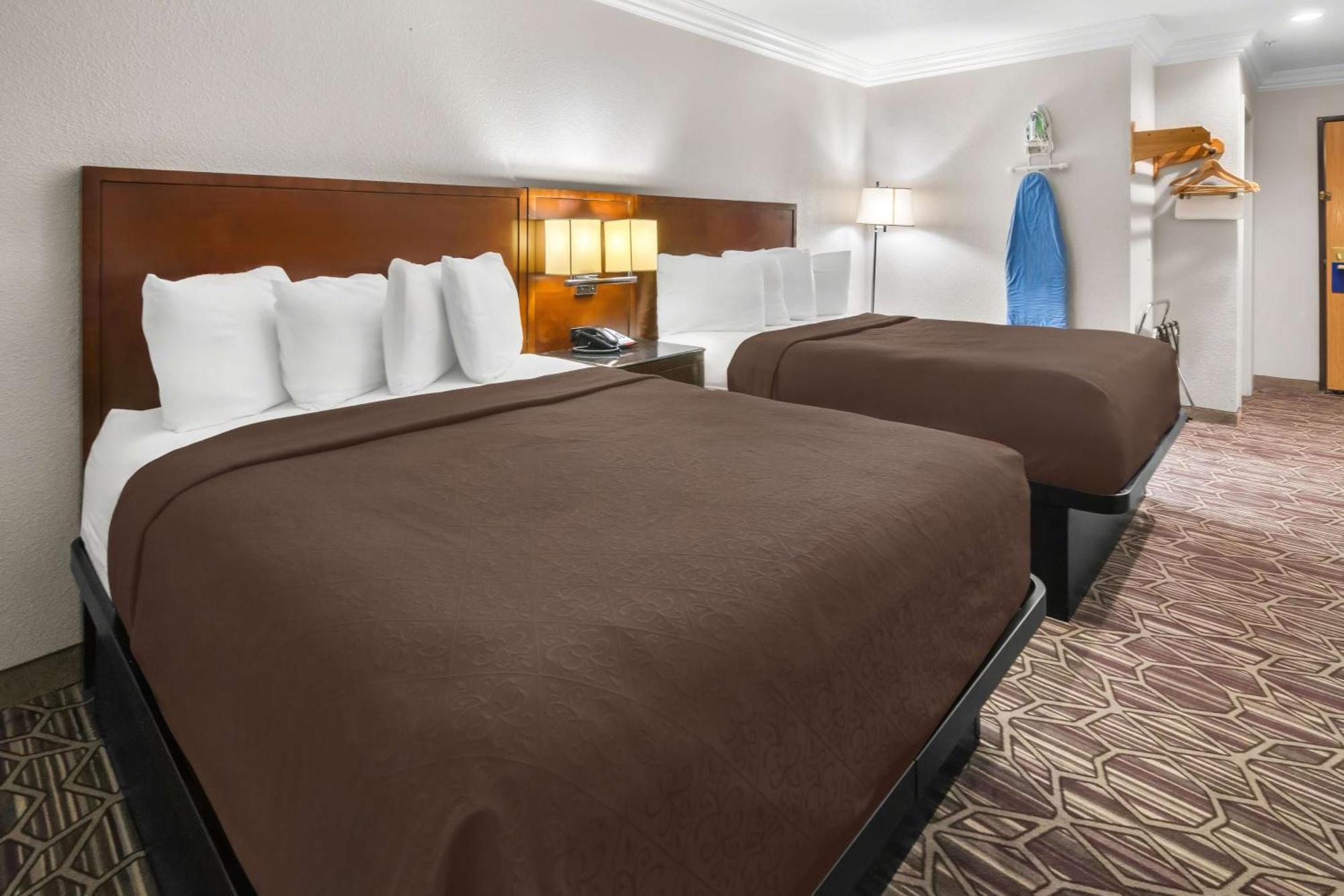 Surestay Plus By Best Western Fort Worth Benbrook Extérieur photo