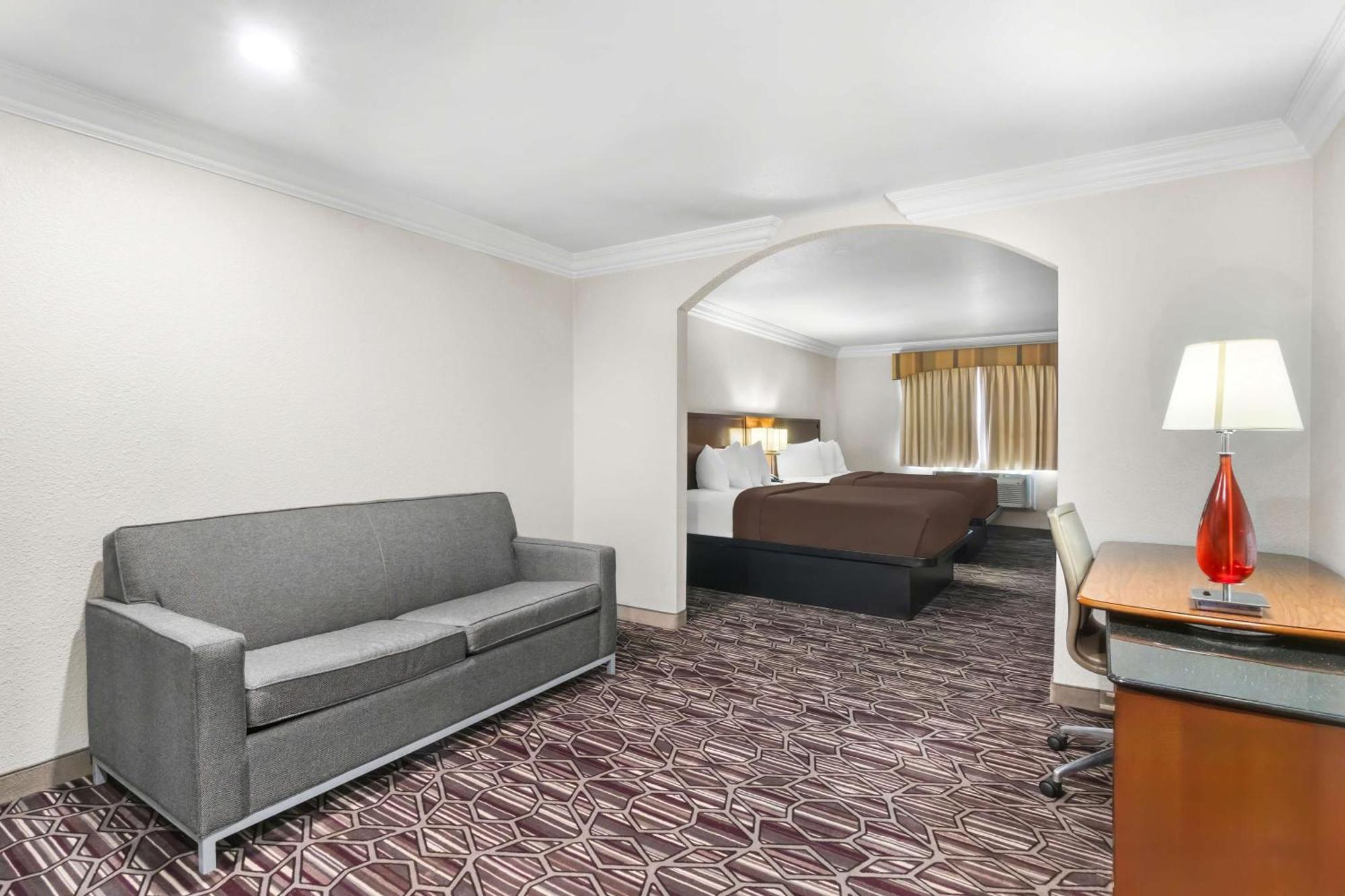Surestay Plus By Best Western Fort Worth Benbrook Extérieur photo