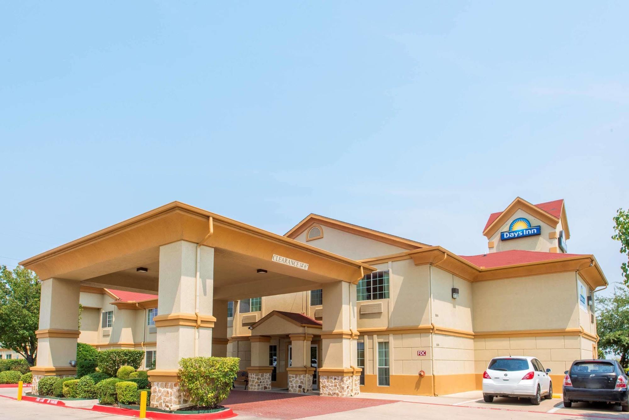 Surestay Plus By Best Western Fort Worth Benbrook Extérieur photo